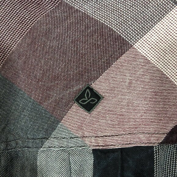 Prana Flannel Plaid Button Down Long Sleeve Shirt Mens Size XL Casual Red Black - Picture 11 of 11